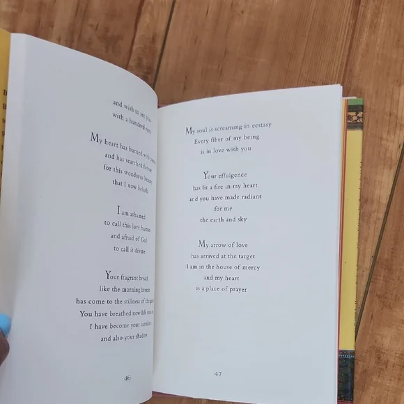 The Love Poems of Rumi by - Yellow Cover - Picture 3 of 4